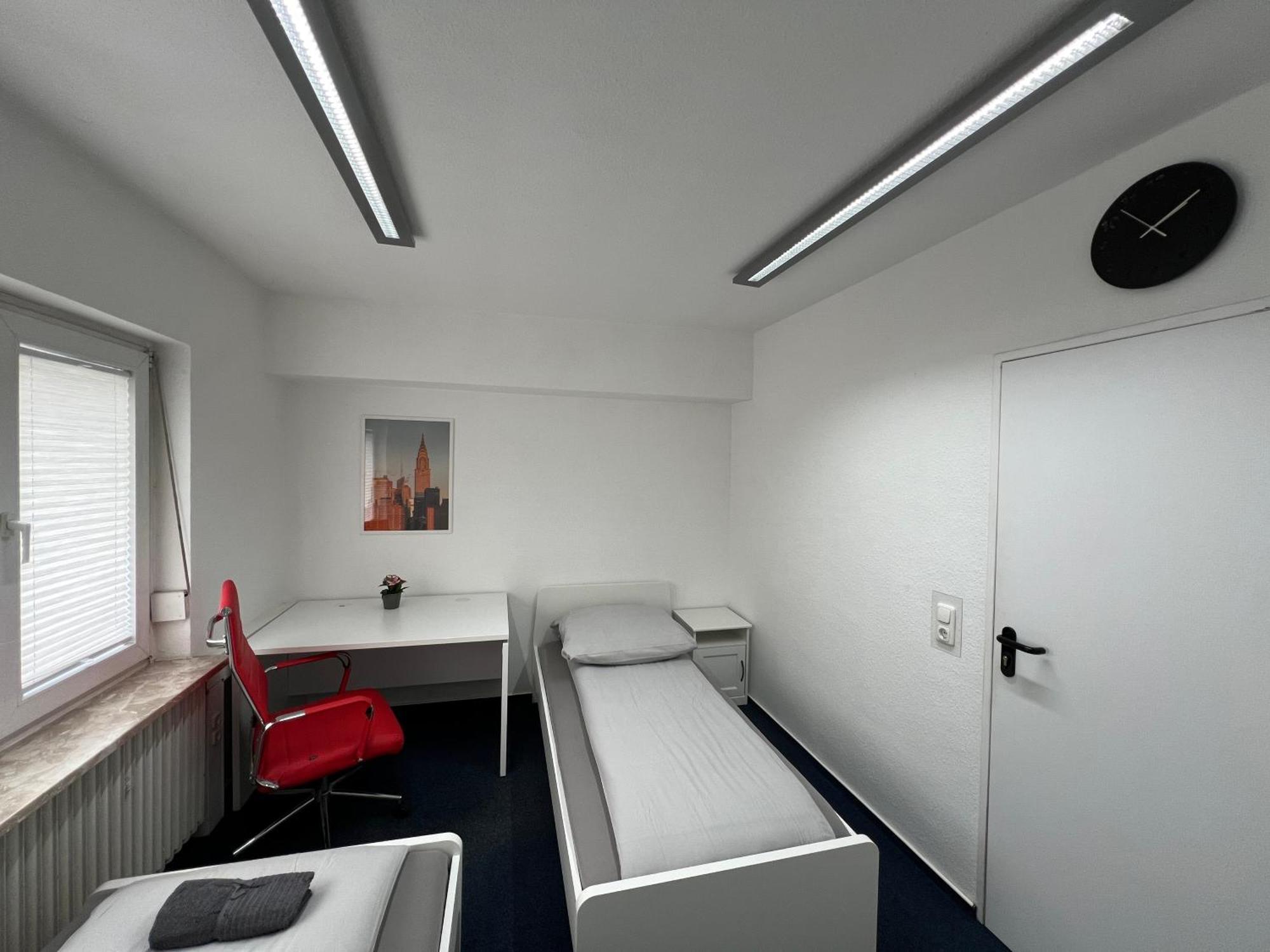 Mieterlux Frankfurt Heusenstamm 46 Hotel Exterior photo